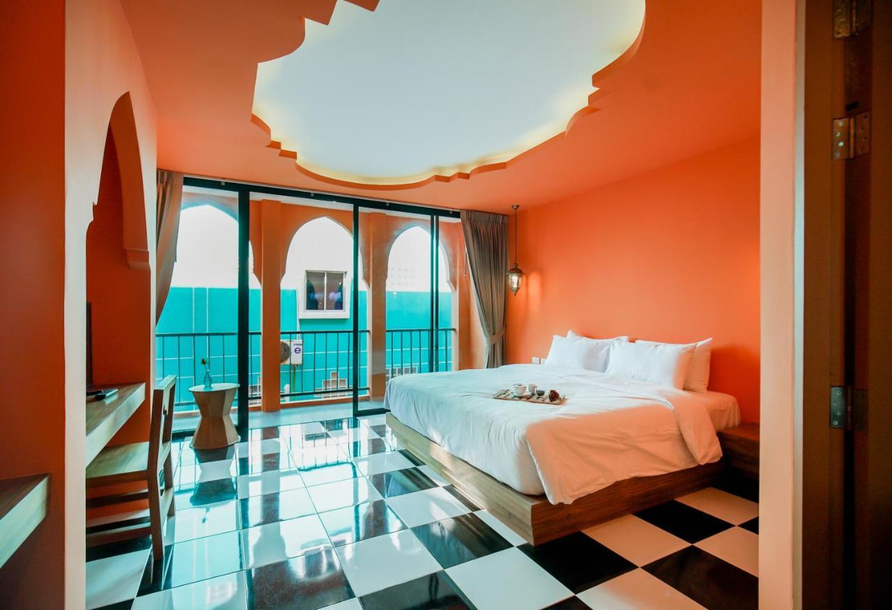 Khaleej Mass Hotel Patong Eksteriør bilde