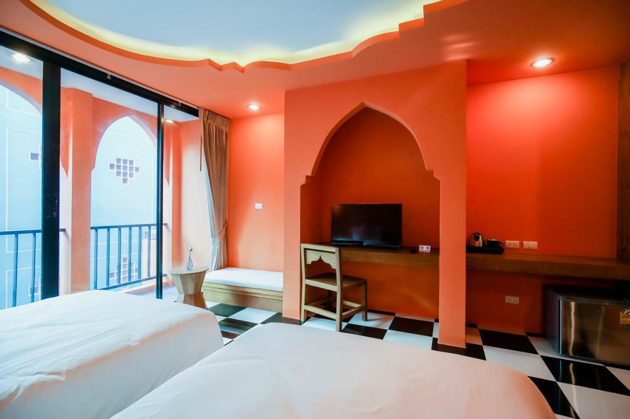 Khaleej Mass Hotel Patong Eksteriør bilde